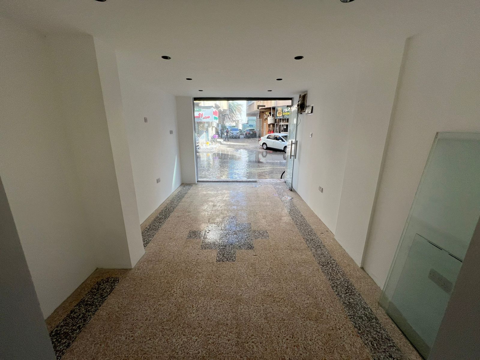 Commercial space for annual rent in Al Rumaila – second row from Ajman Corniche, near the Ship Roundabout Two-story shop in a prime