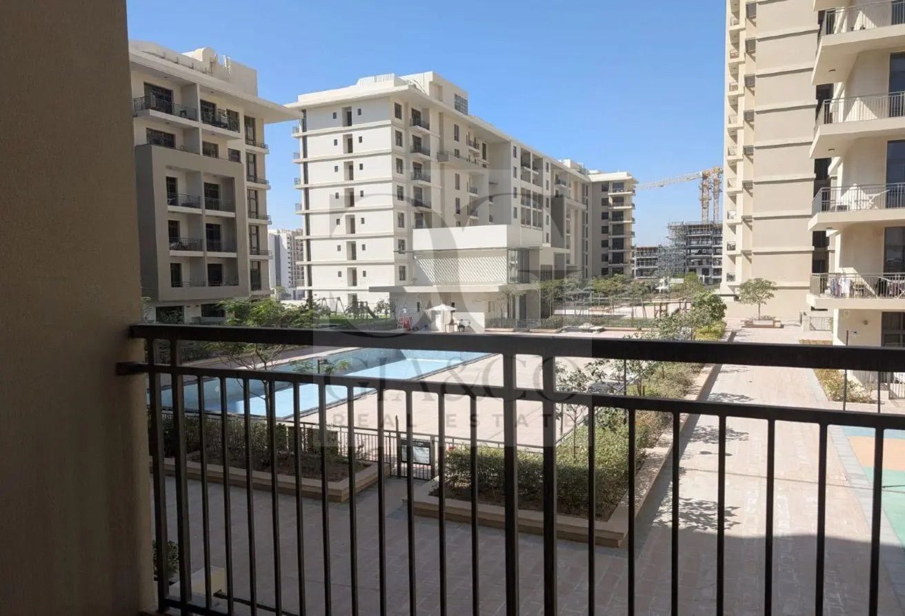 Park Facing | Large Layout | Vacant On Transfer