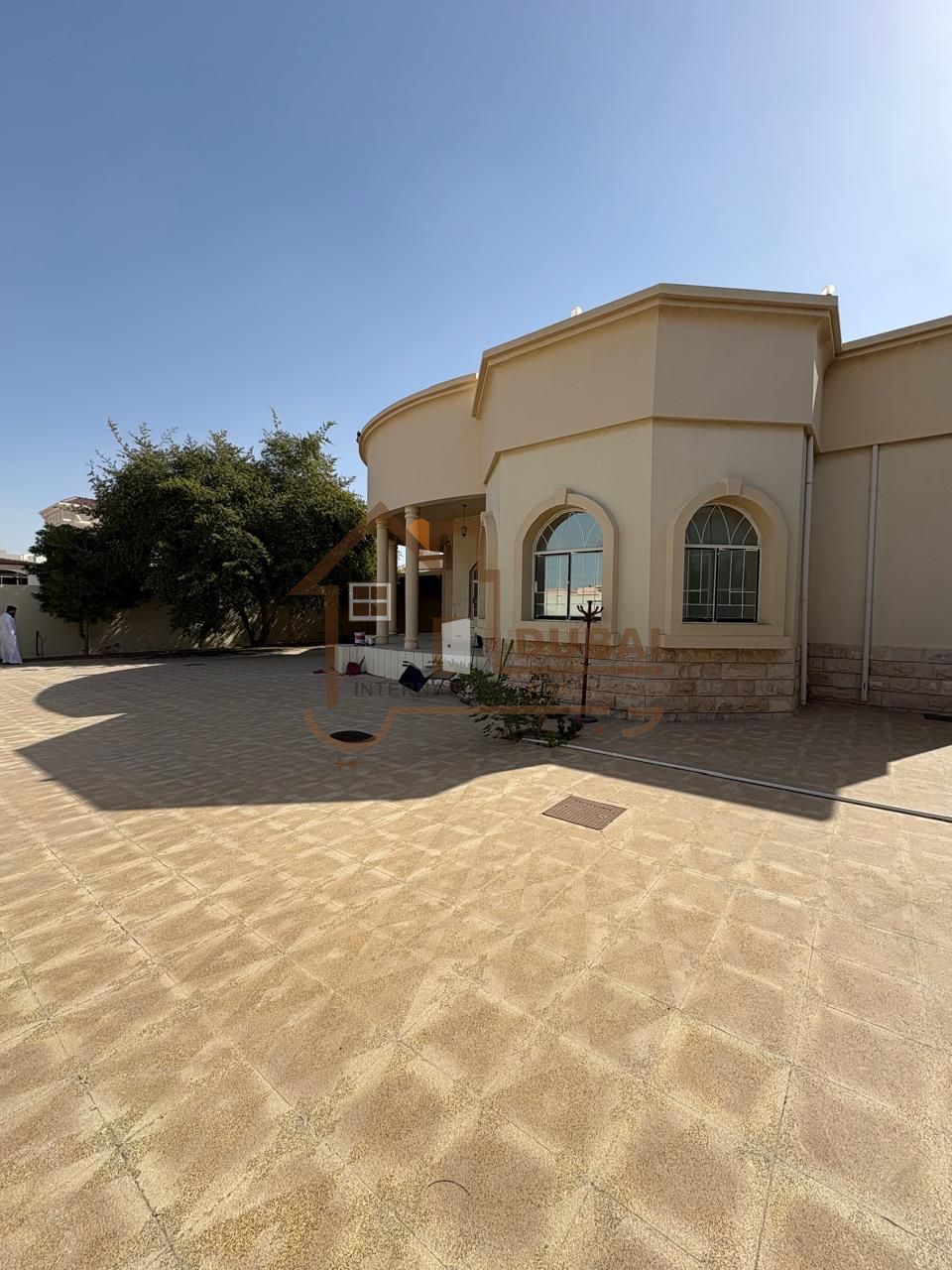 4 BHk Villa With Swimming Pool Available For Rent In Al Dhait South
