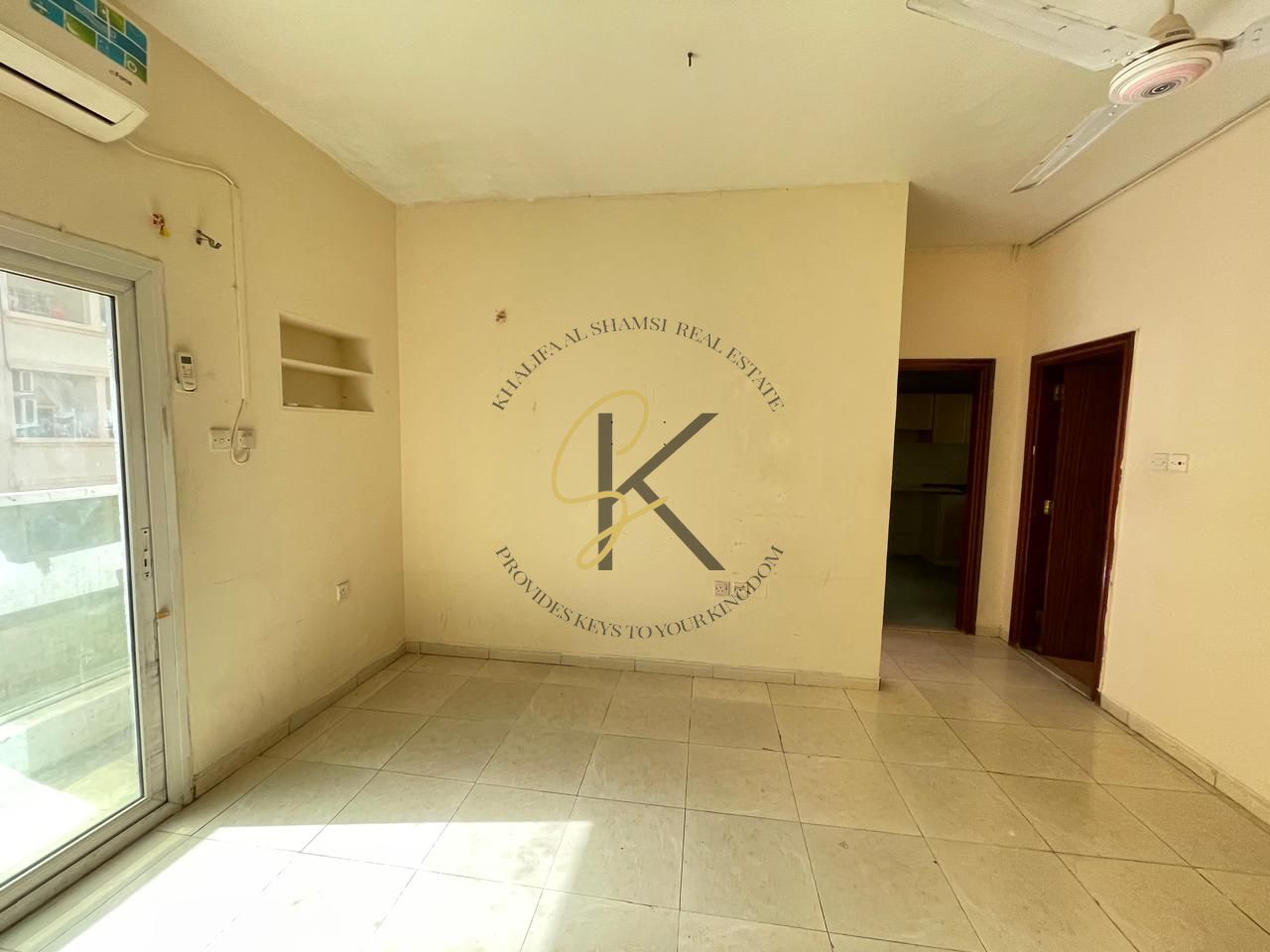 Spacious Unfurnished 1BHK Apartment for Rent in Muwailah, Sharjah | Prime Location | All Amenities | 950 Sqft