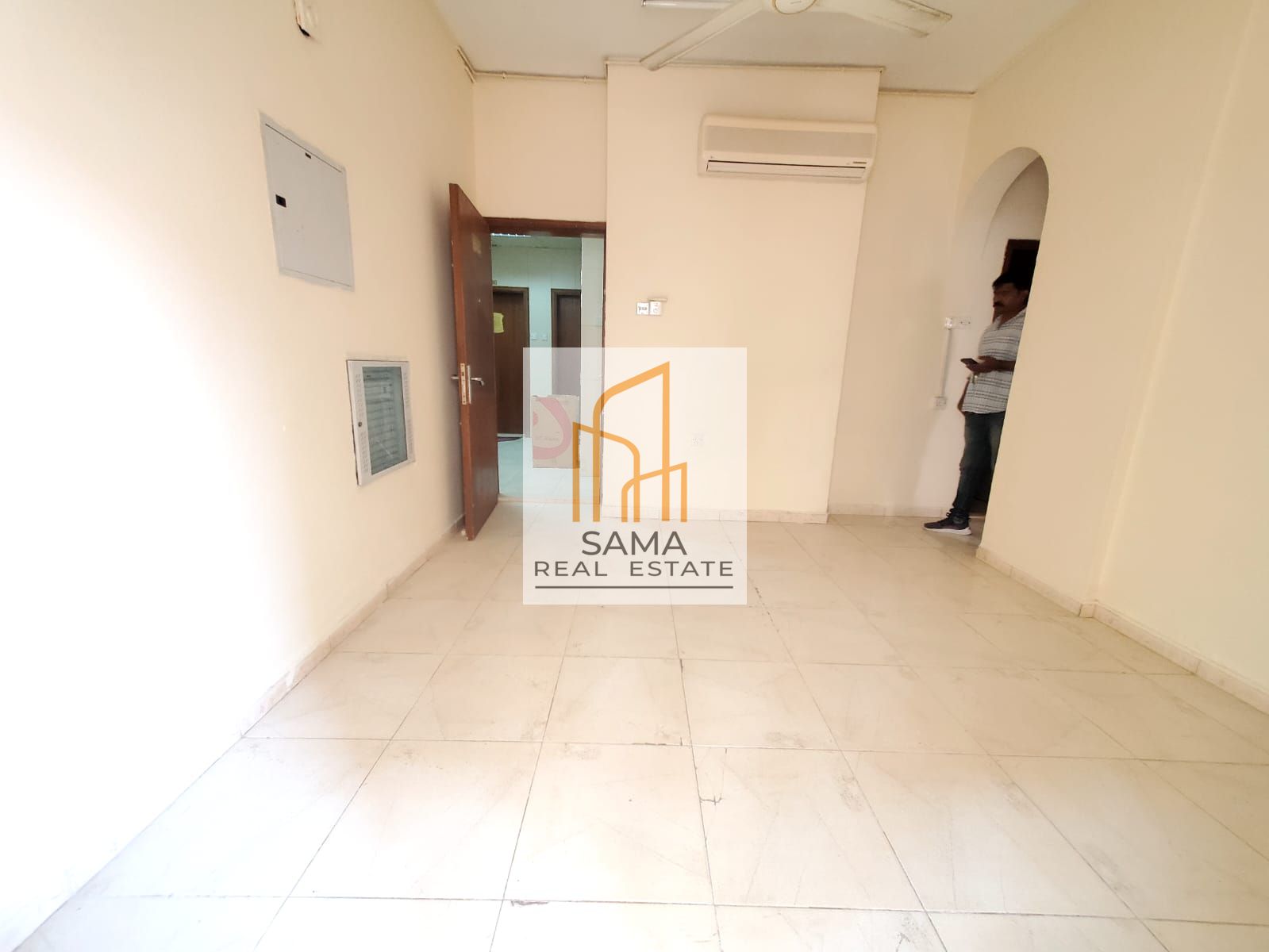 1Bhk With Balcony For Rent || Good Location ||