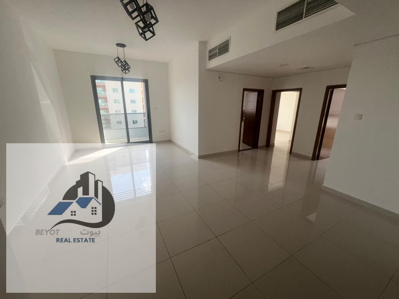 For Rent – Spacious Apartment in Ajman (Al Hamidiya 1) 2 Bedrooms + Living Room | Second Tenant | Large Area Prime Location: Very close to Ajman