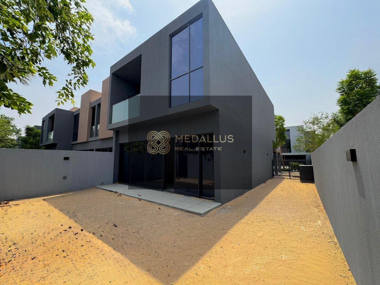 High ROI Potential | 3 Bedroom Townhouse | Freehold for All Nationalities | Corner Plot
