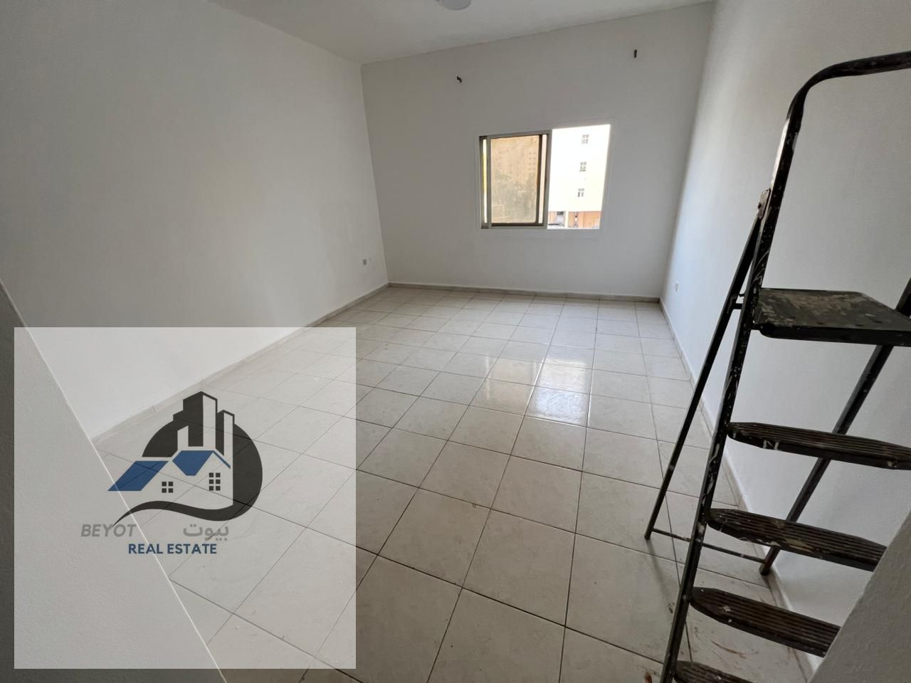 Annual Rent – Ajman (Al Rashidiya 3) Location: Al Rashidiya 3 – Directly on Al Murour Street Very close to Ajman One Towers and Ajman Corniche
