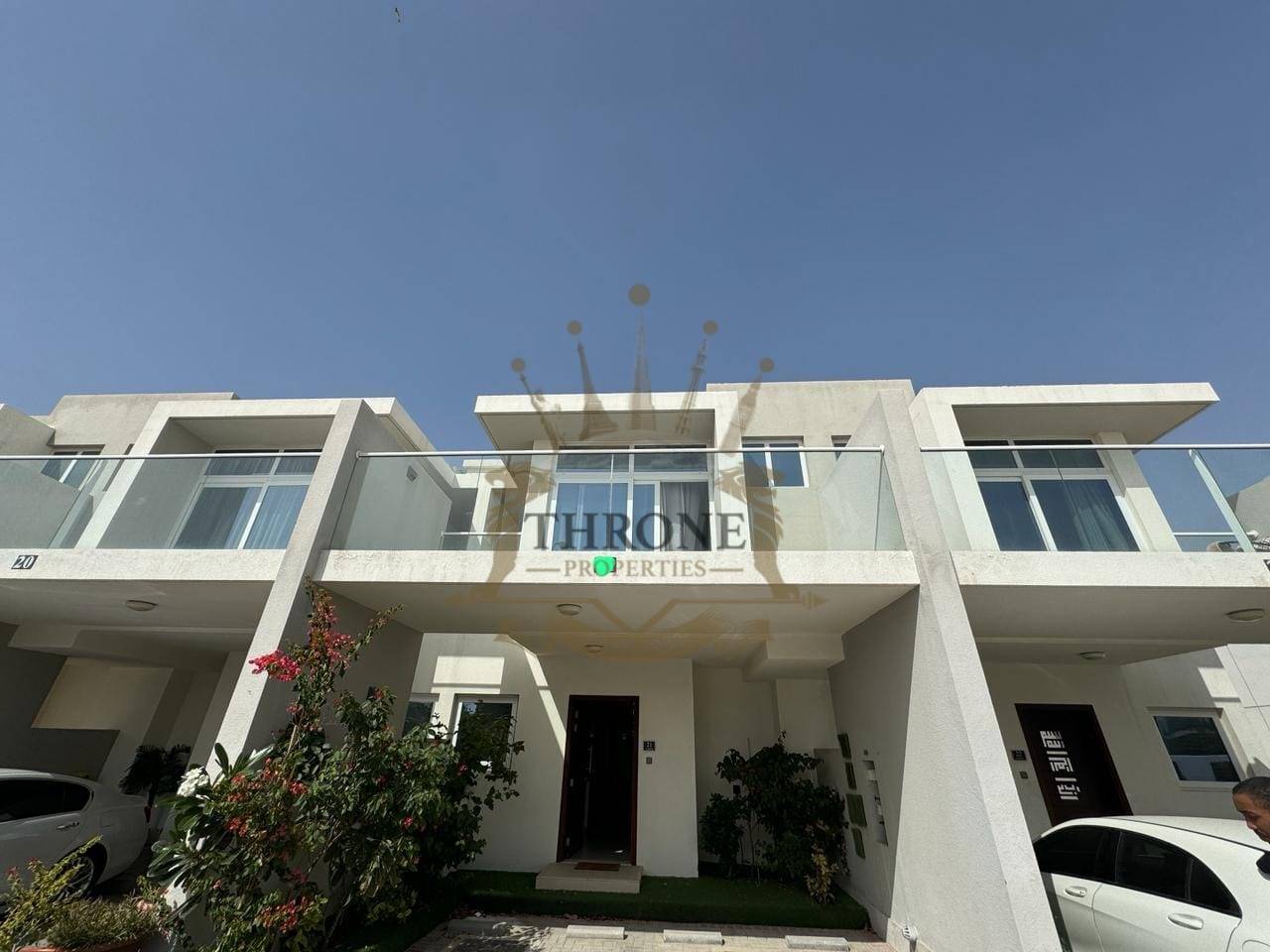 Fully Furnished Single Row Ready To Move