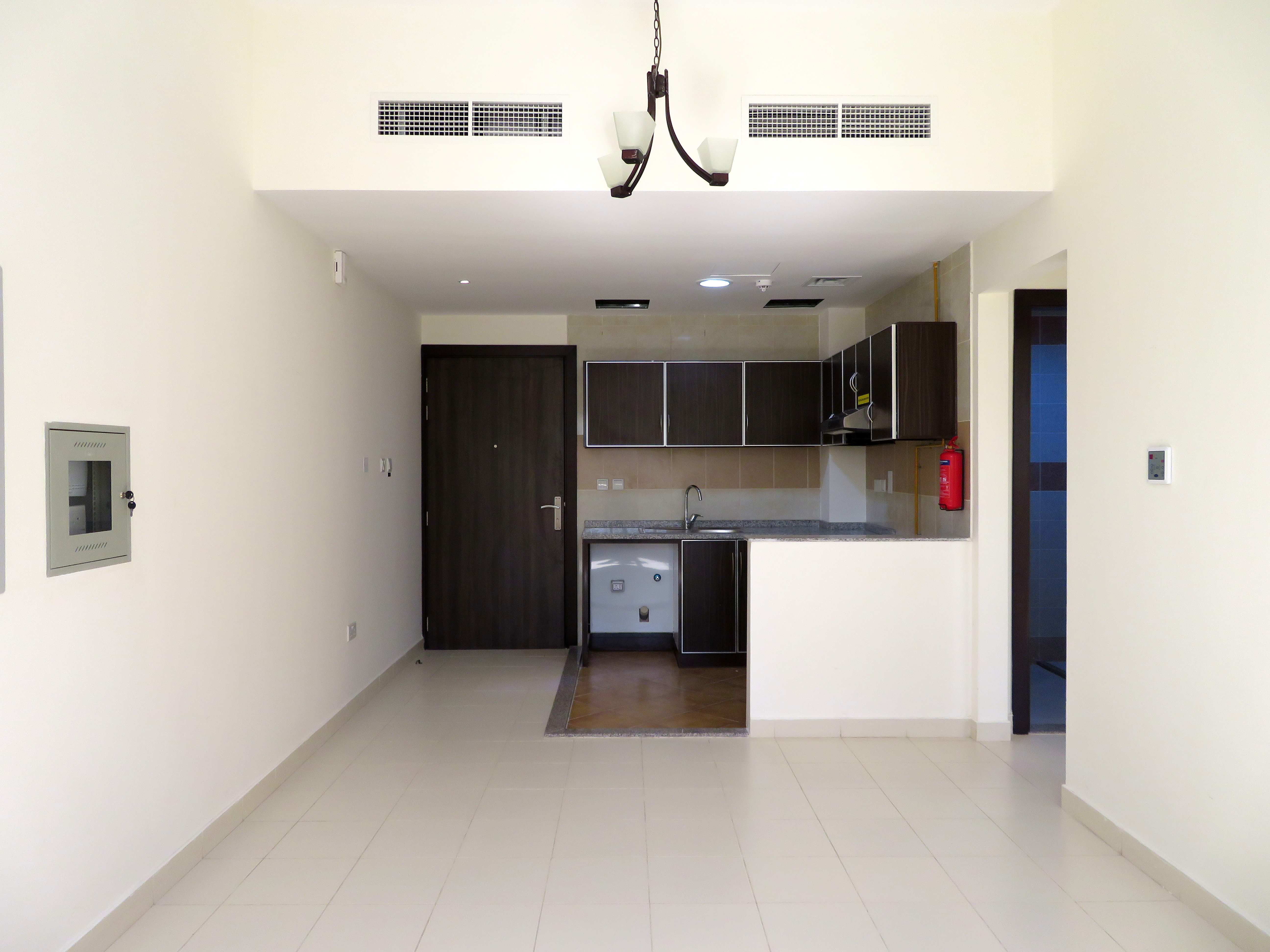 QUALITY-2 BEDROOM+BALCONY-AL MUTEENA