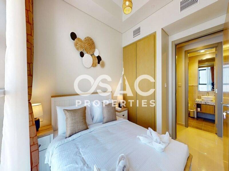 Spacious Layout | Vacant | Bright View
