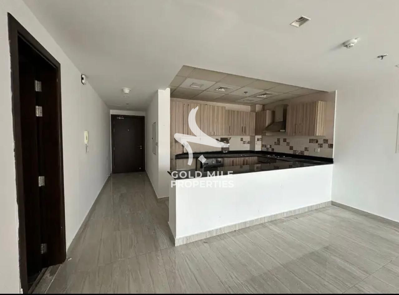 1 Bedroom || Near Metro || Well Maintained Building || Mid Floor || Prime Location