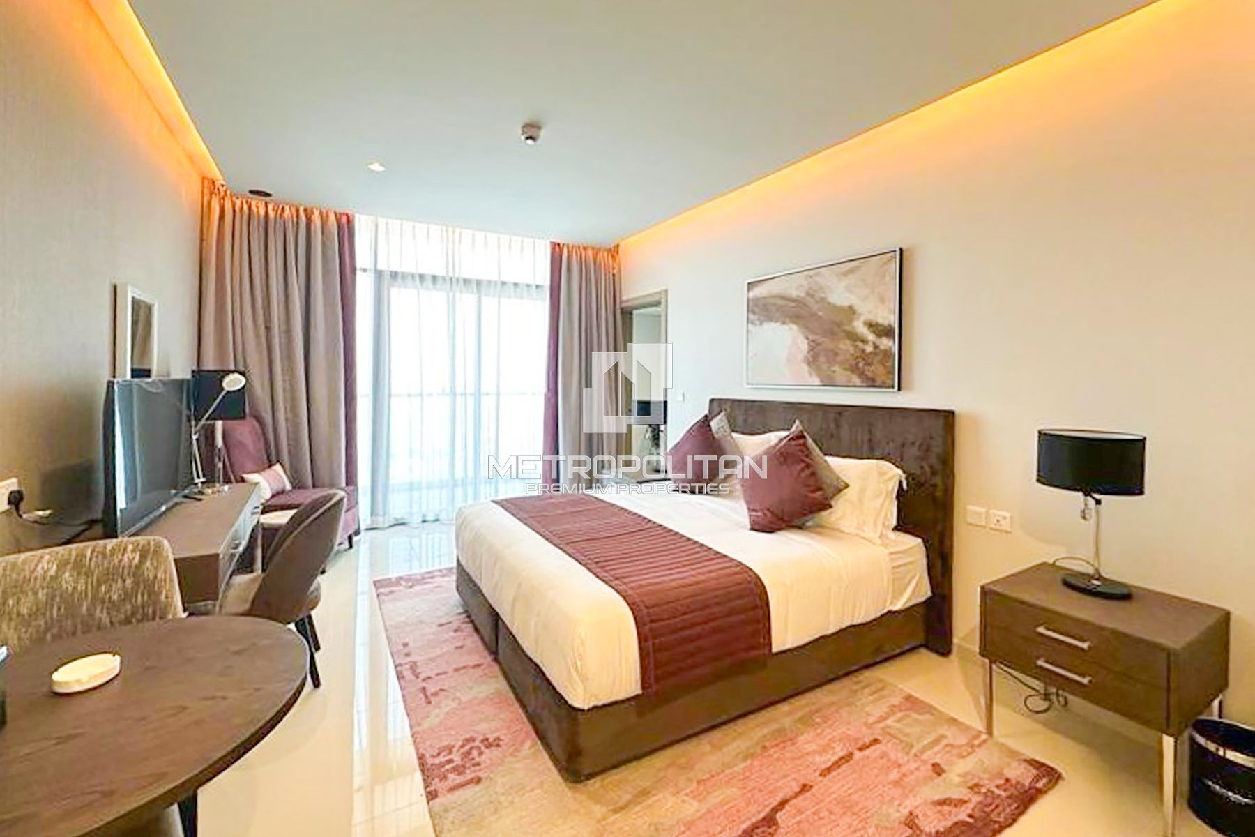 Luxury Furnished Studio | High Floor | Canal Views