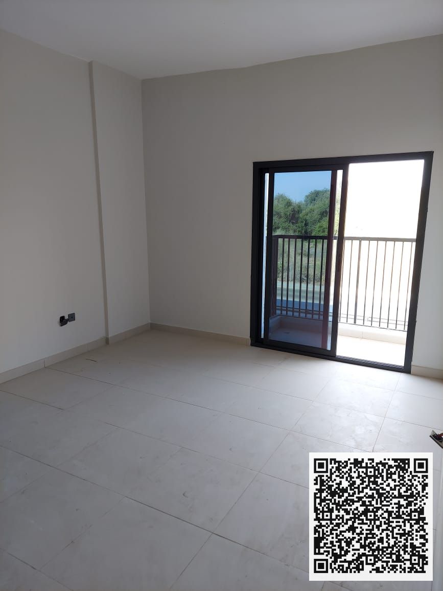 For sale: One-bedroom apartment in Kentia complex. The apartment features a practical design and comfortable space, suitable for living or investment.