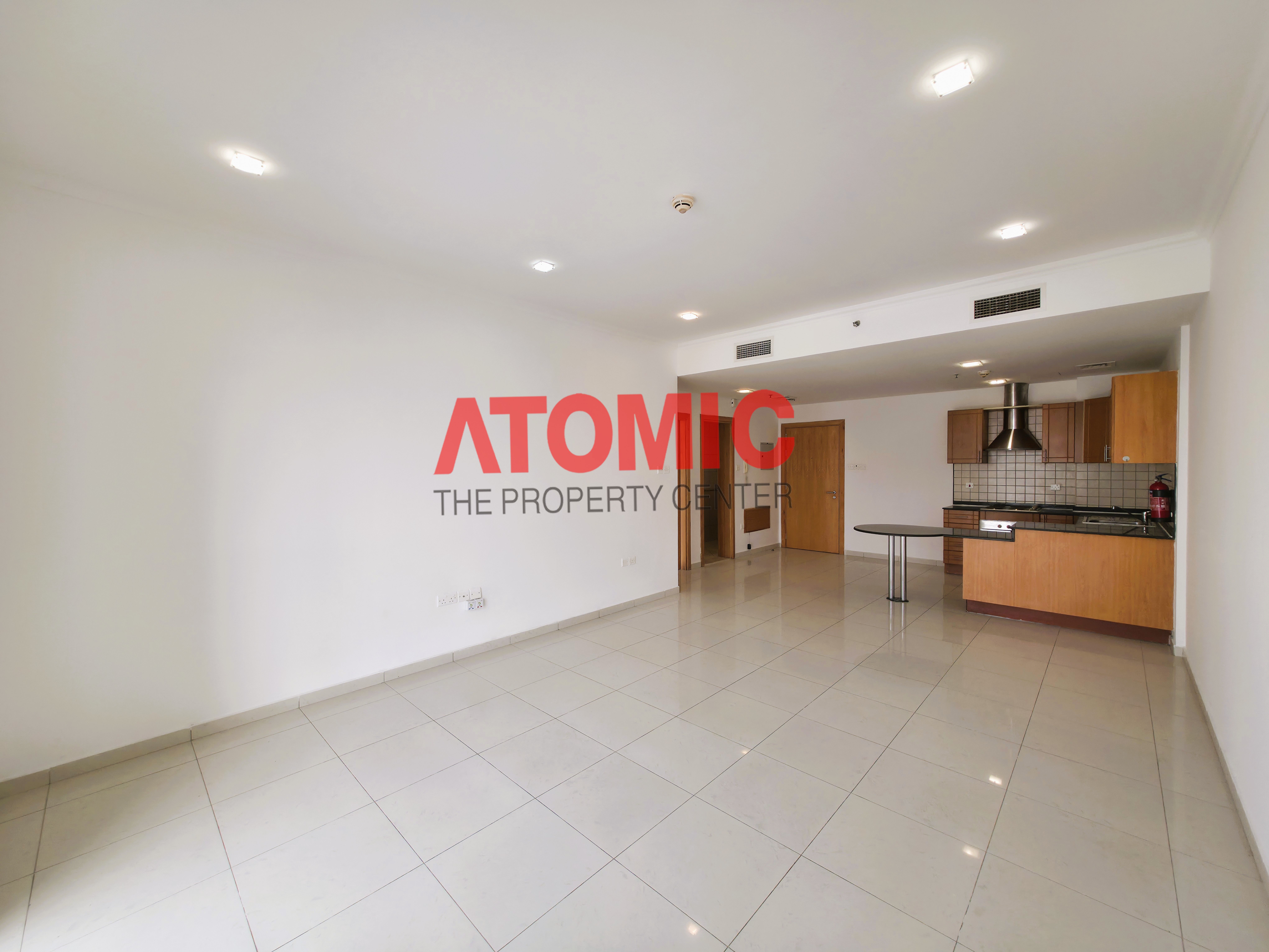 Skyline View, Open Kitchen, Chiller Free