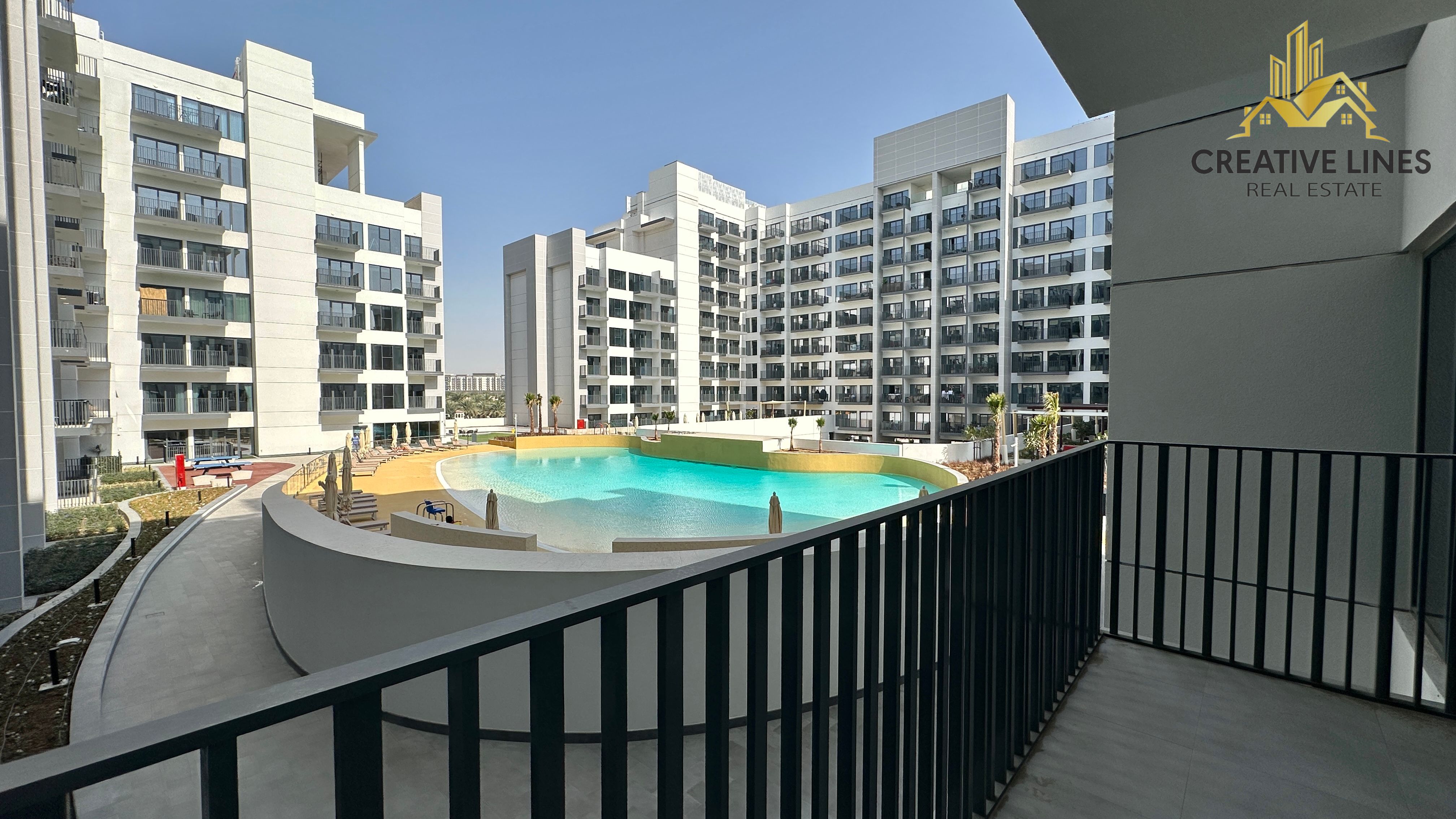 BRAND NEW | Fitted Kitchen | Great Finishing