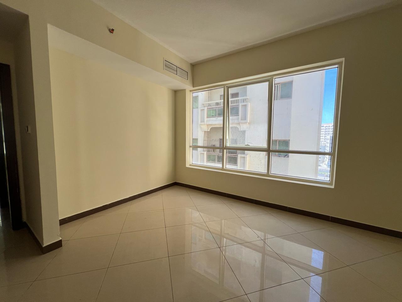 Rent in a prime location with large space, parking, and 1-month deferred security deposit