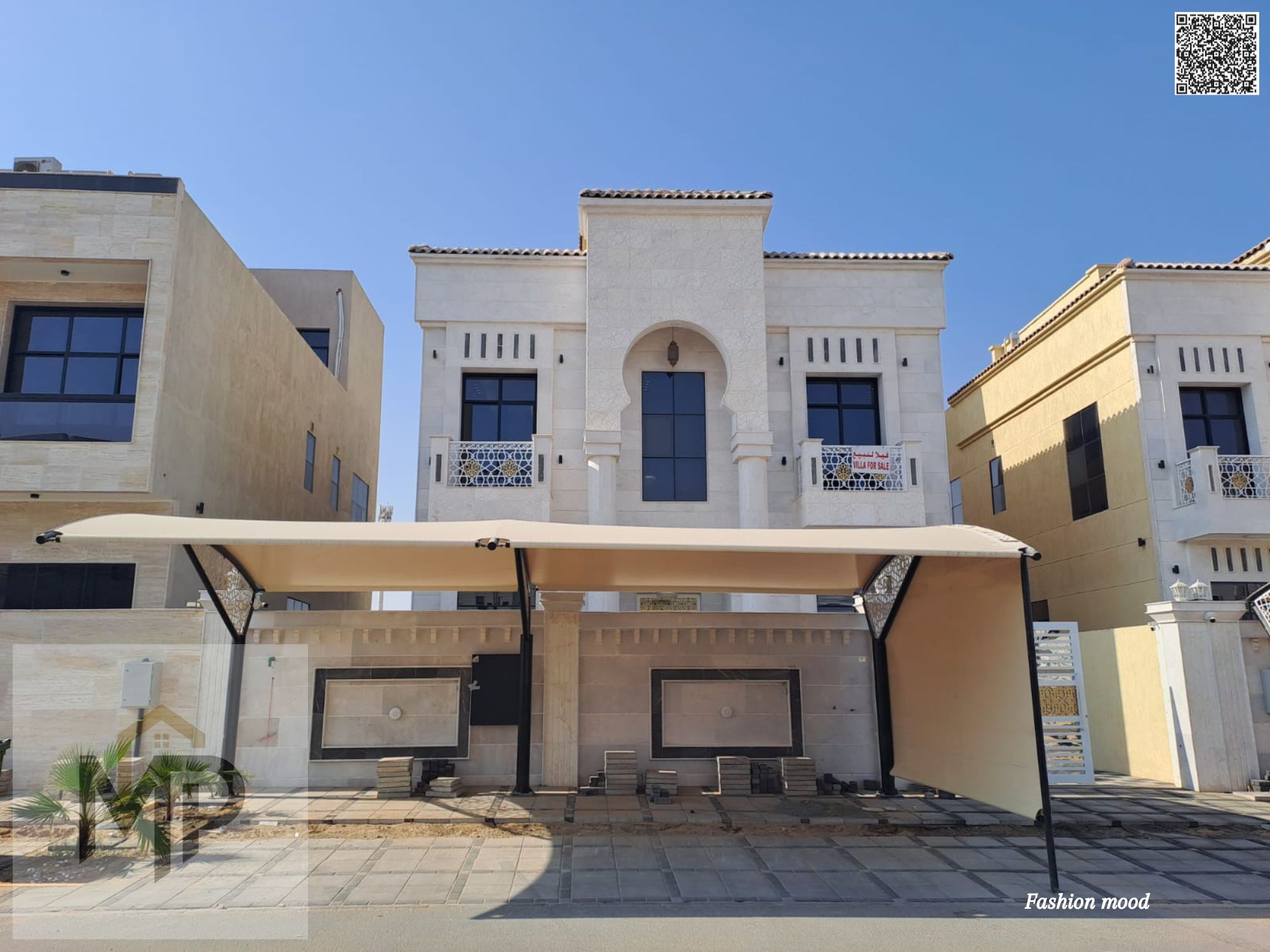 Villa for sale at ajman| al amerah area| 6 master rooms, majlis, 2 halls, roof| freehold for all nationalities.