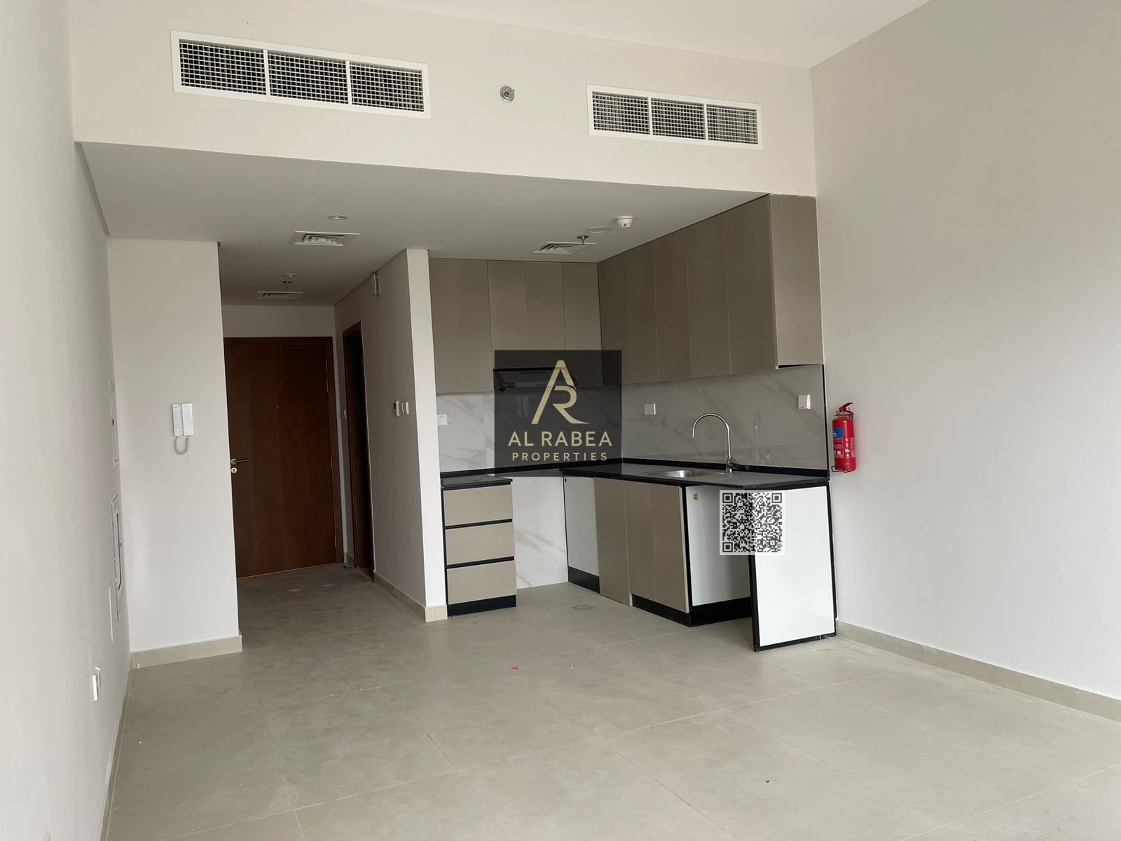 Studio apartment for annual rent in Ajman Garden Residence With built-in wardrobes Gym, swimming pool, parking
