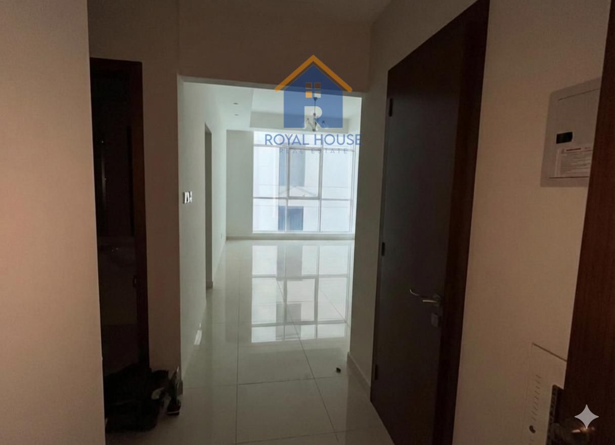 Two bedrooms and a living room for sale, with a side view of Khan Sea.
