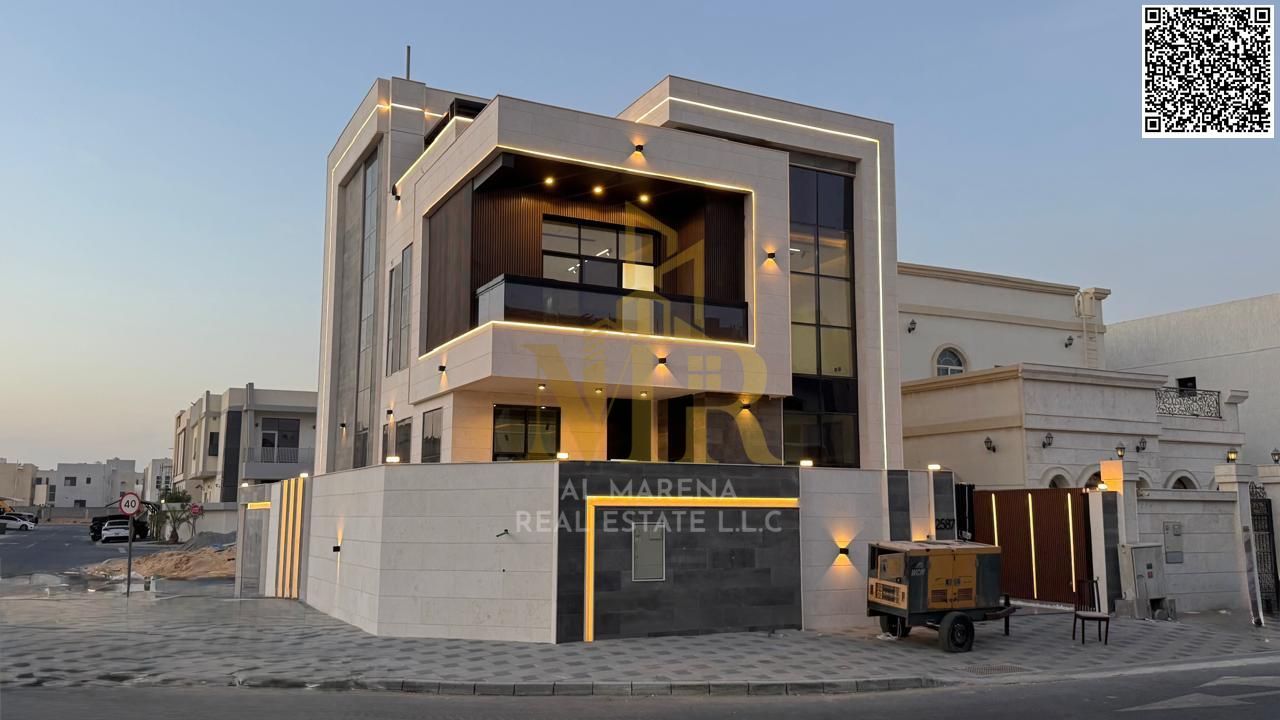 Special cash price for a corner villa for sale in Al Zahia – rooftop with a pool and an all-inclusive price negotiable