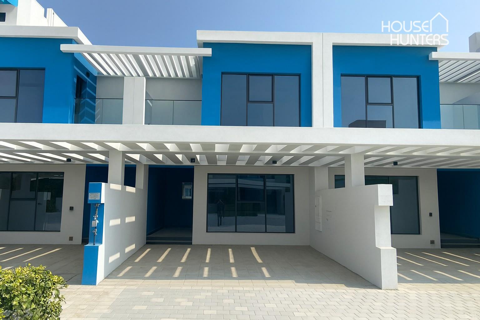 4 bedrooms | Near Pool and Park | Great Location