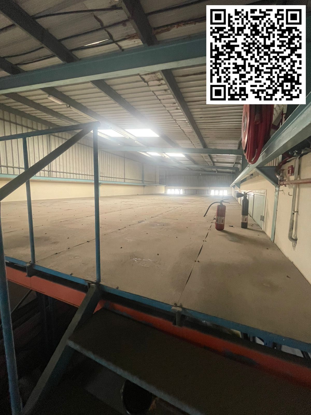 Two warehouses for rent - Ajman Area: Industrial 2 Near Laki Roundabout, second plot from the main street Area: 4,050 feet (consisting of a mezzanine)