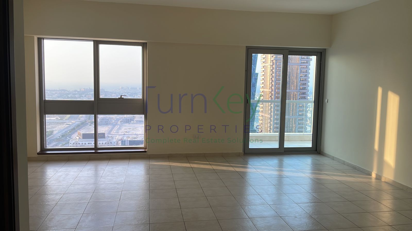 Sea view | Vacant | 2 BR | Prime location