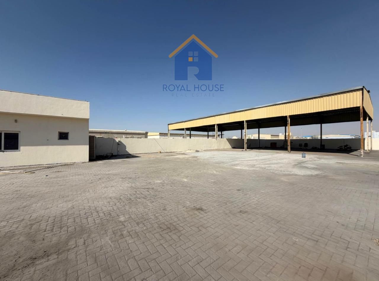 Al Sajaa: 14,000 sqft Warehouse with shed