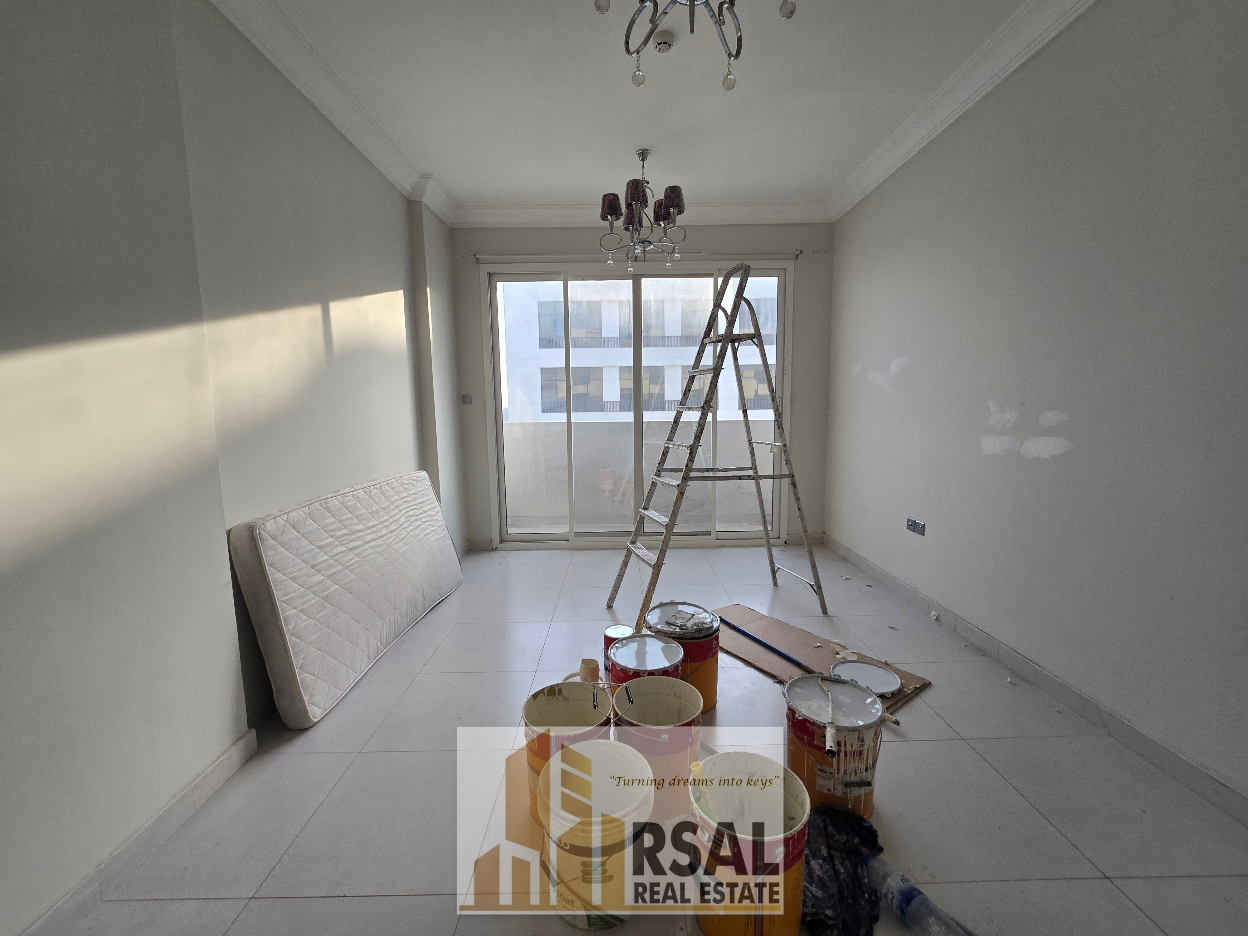 Hot weakend offer _ Prime located 1. BHK Only Aed 38. k