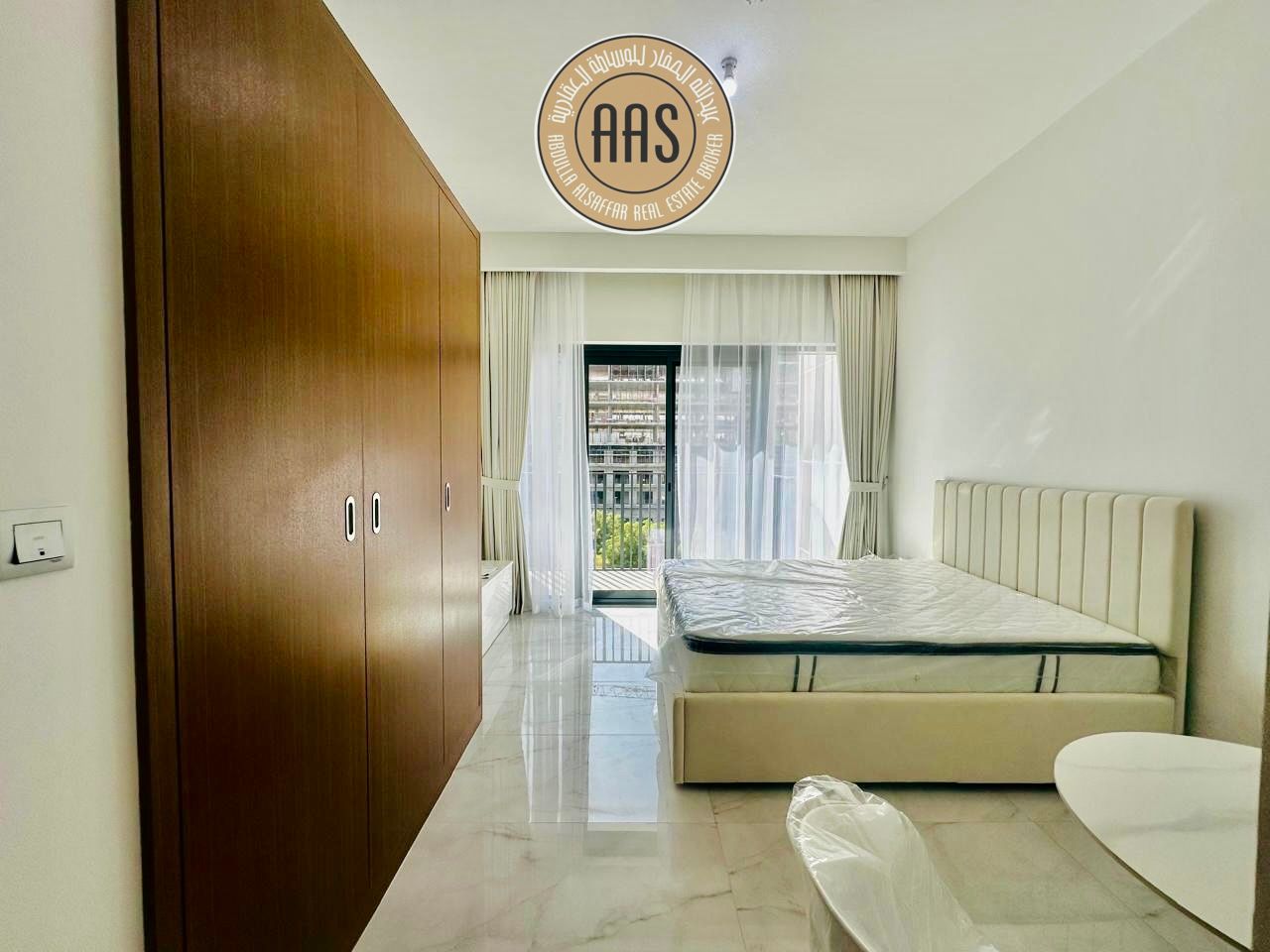 CHILLER FREE BRAND NEW STUDIO WITH FULLY FURNISHED WITH ALL FACILITIES IN DUBAI STUDIO CITY