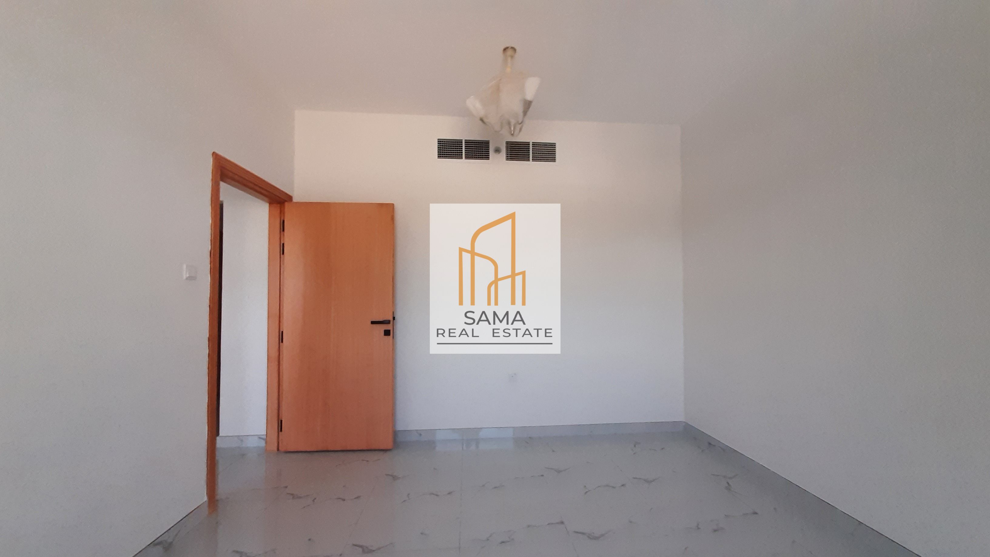 1bhk with balcony brand new building available for family just for 39k