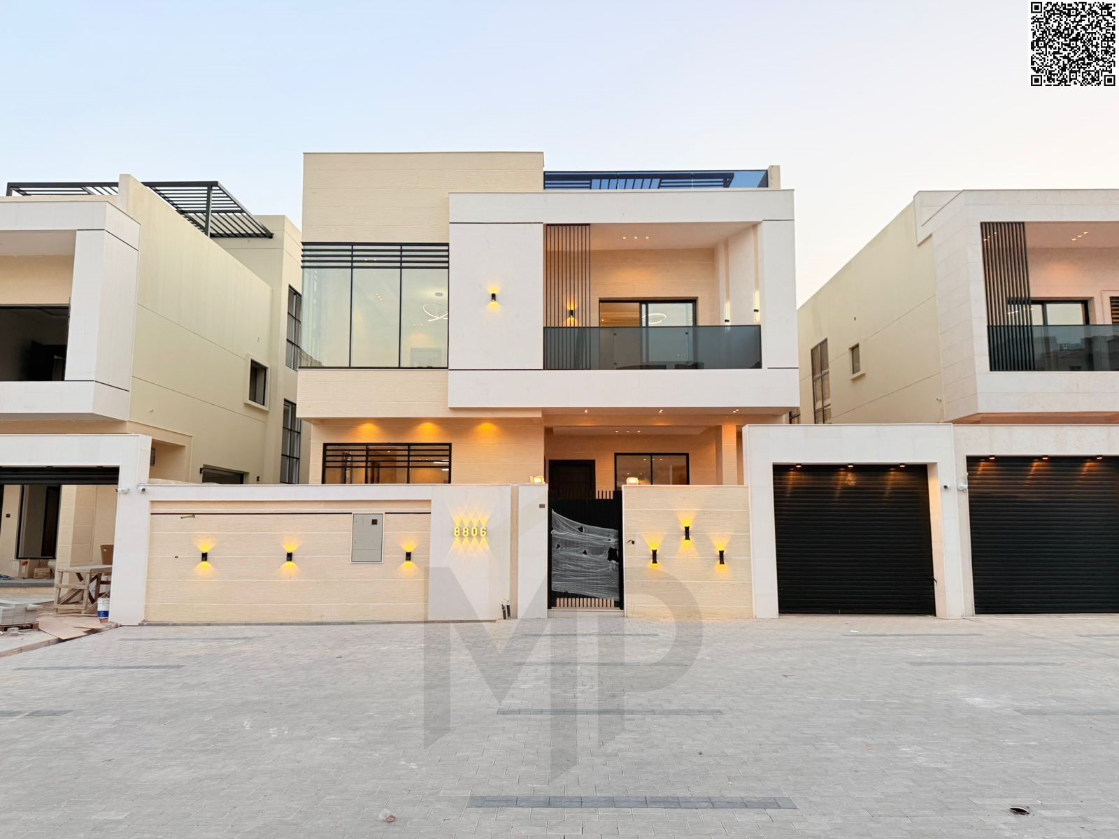 Your chance to own a villa, freehold, available to all nationalities, with ultra-luxurious finishing, ready to move in
