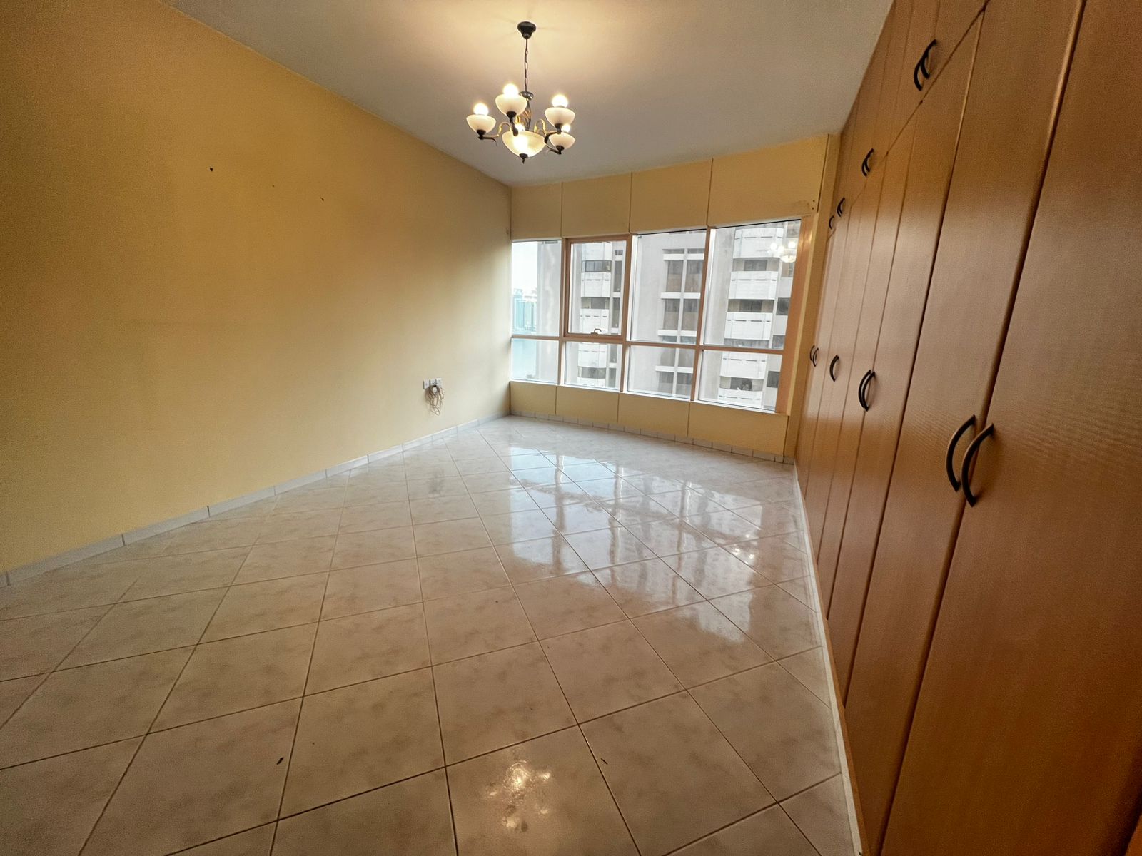 Free AC, gym, pool & parking, sea view, maid room, built-in wardrobes