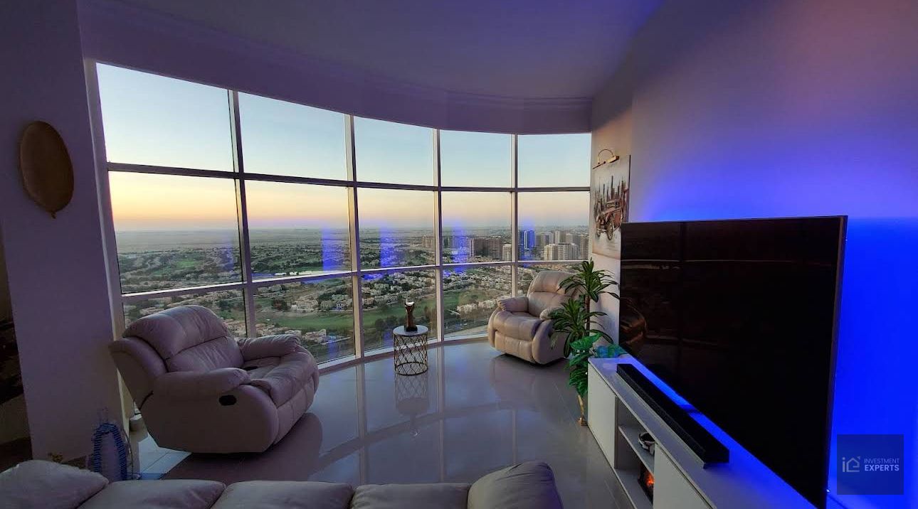 Vacant | SkyLine & Park Views | Multiple Options