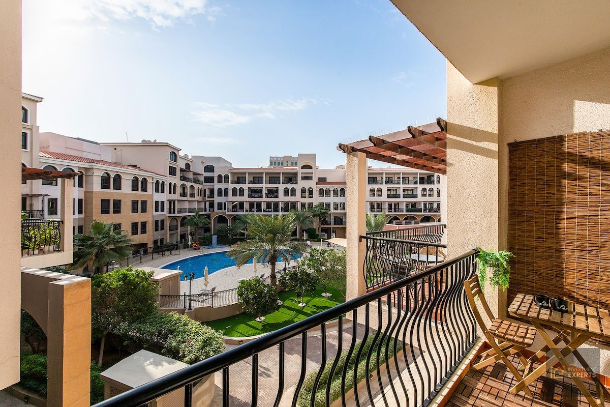 POOL VIEW | BIGGER LAYOUT | 2 BATH