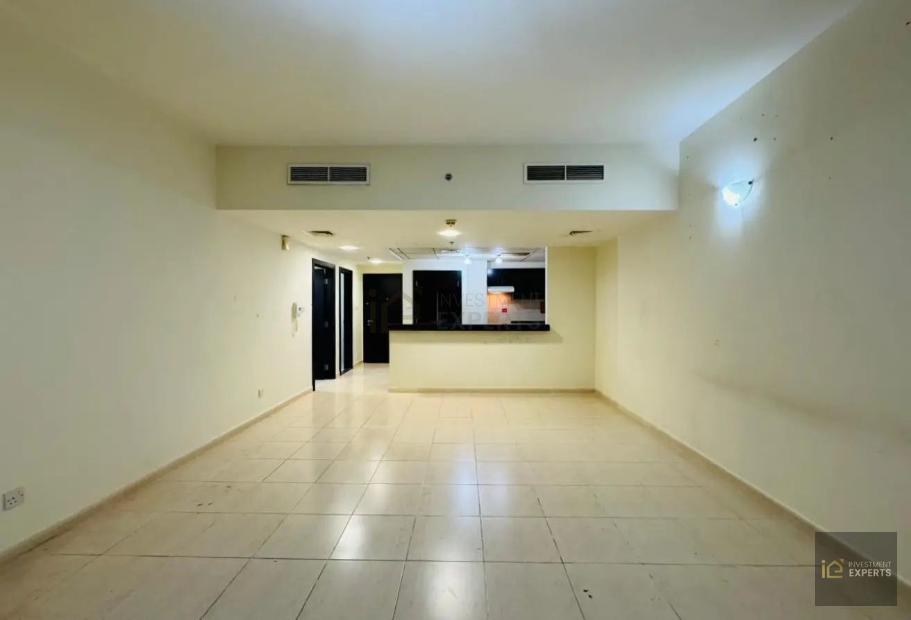 WELL MAINTAINED| READY TO MOVE| GOOD LOCATION