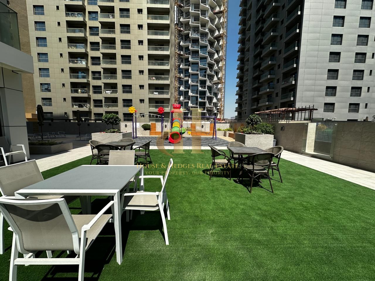 Open View | Bright Apartment | On High Floor