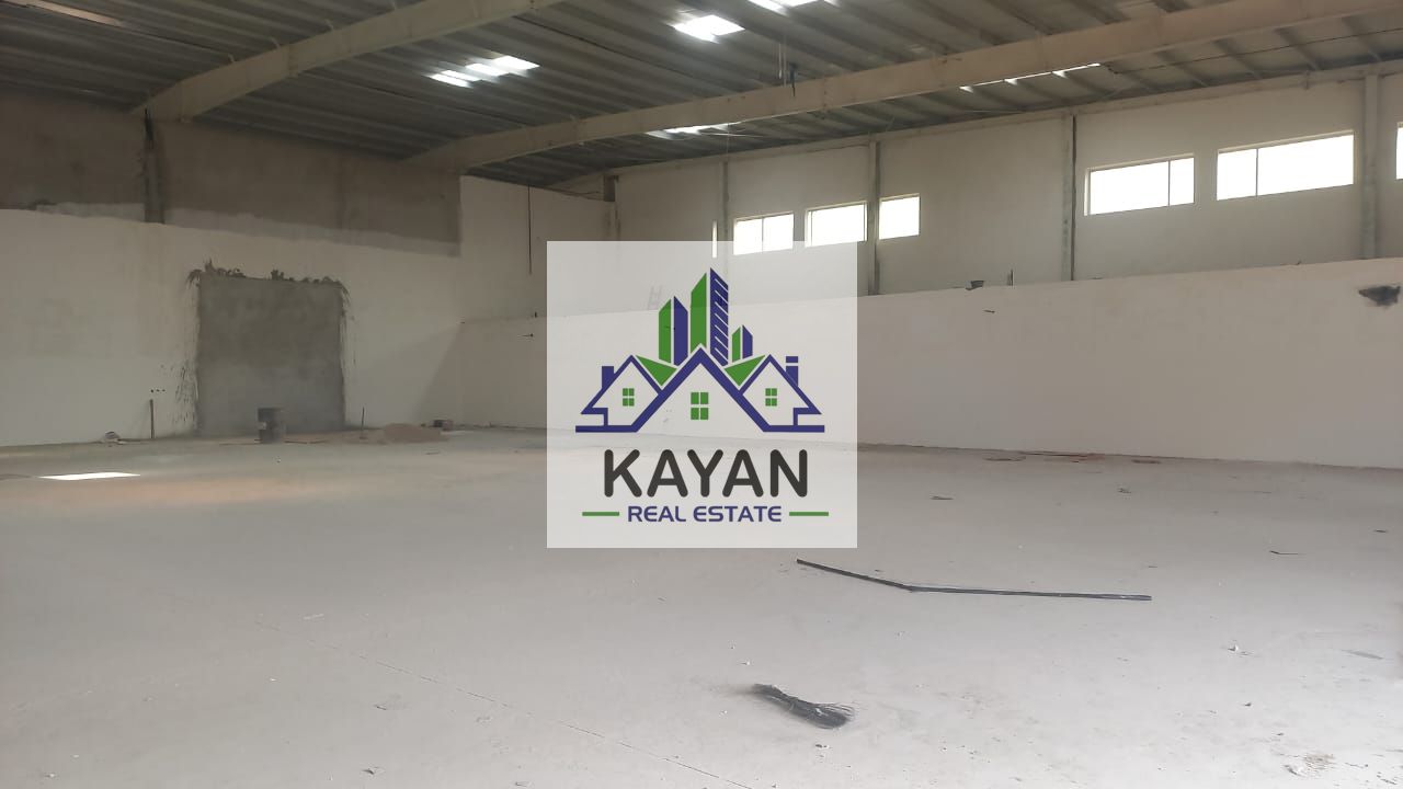 yard in a prime location including a shed Total yard area: 29,000 sq. ft