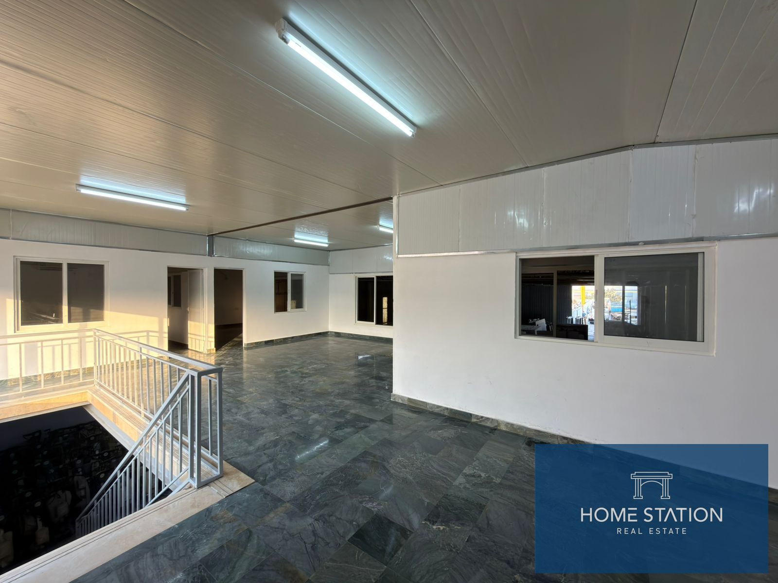 4,000 SQFT Warehouse | Mezzanine & Office | 4 Cheques