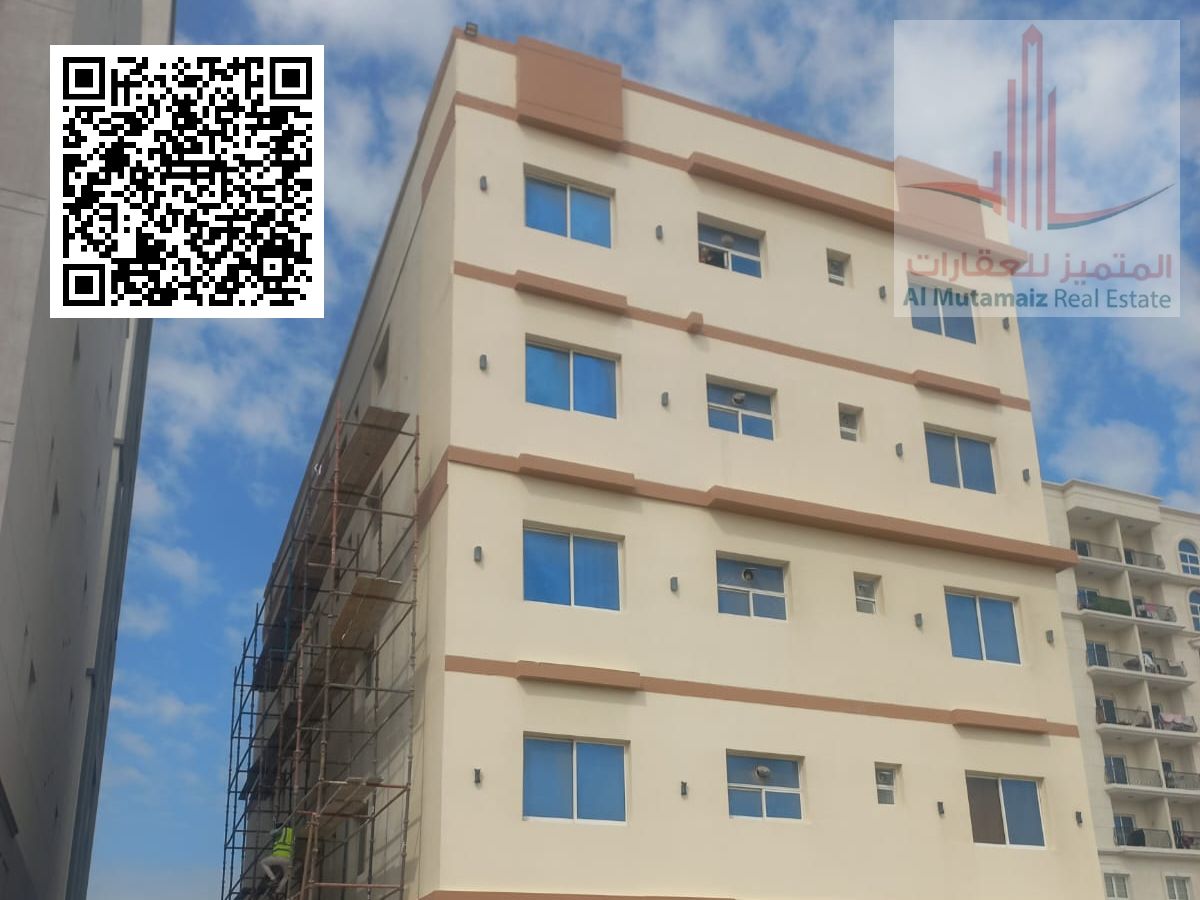 Building for sale in Al Jurf, near the Land Department and the Radisson Hotel, in a very prime location. New building with excellent annual income.