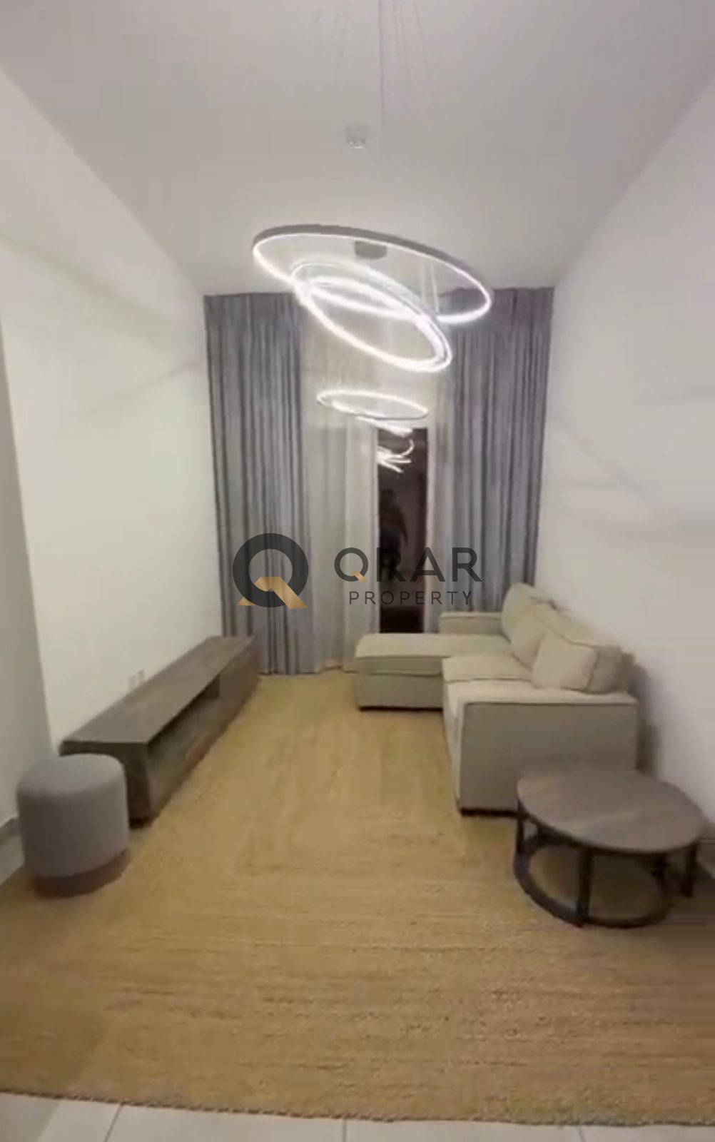 HIGH FLOOR | MULTIPLE CHEQUSE | CLOSED KITCHEN