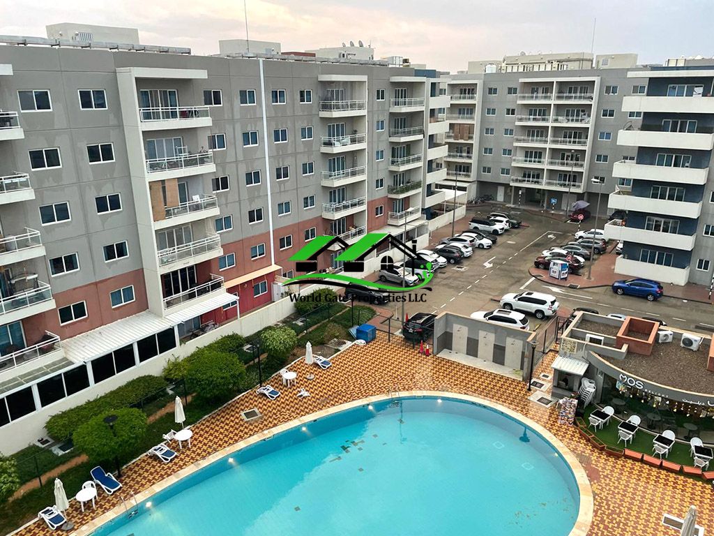 Hot Deal 3BR + Maid Pool View Close Kitchen