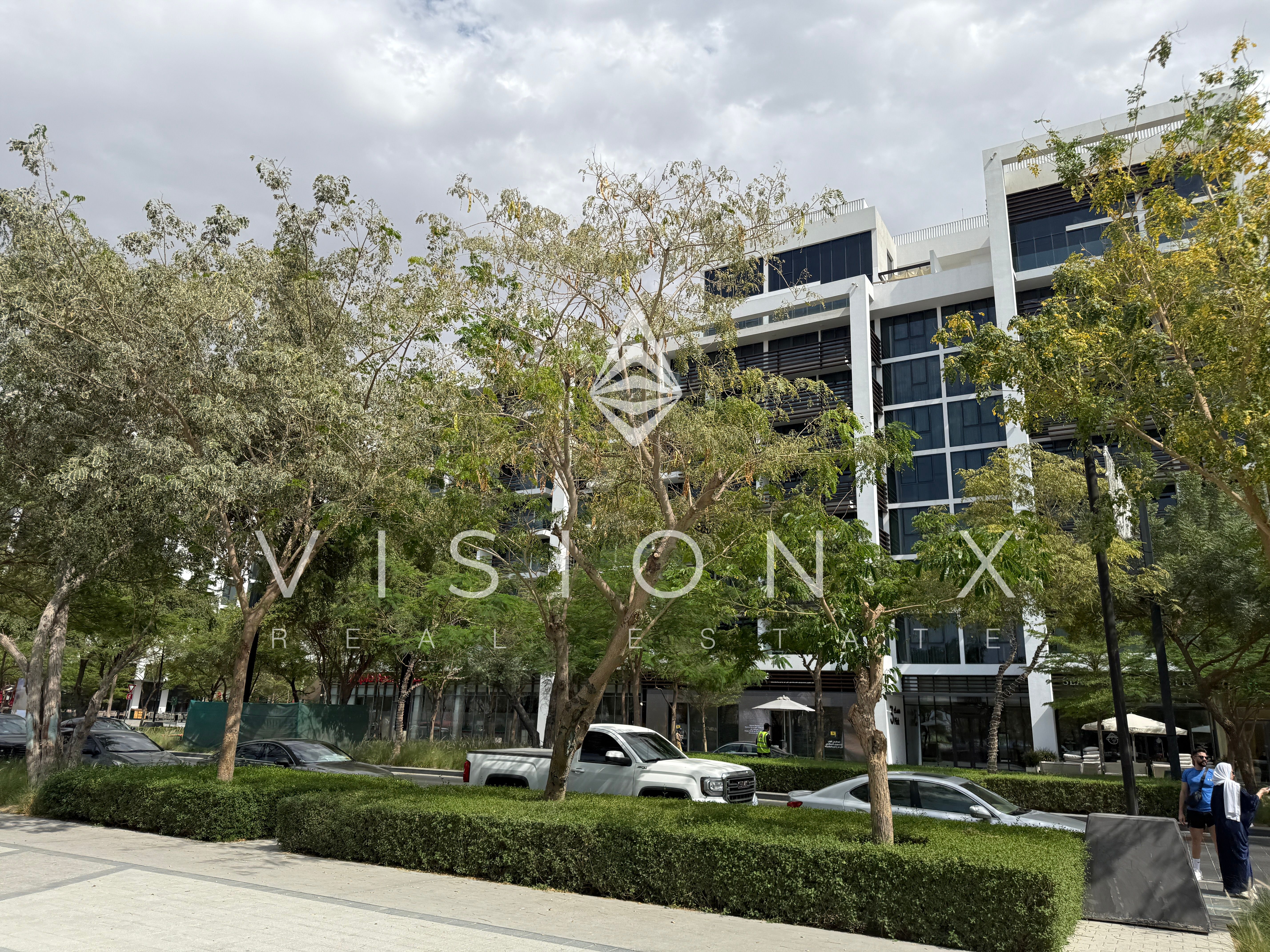 Unwind in Style | Ready Now | Spacious Layout