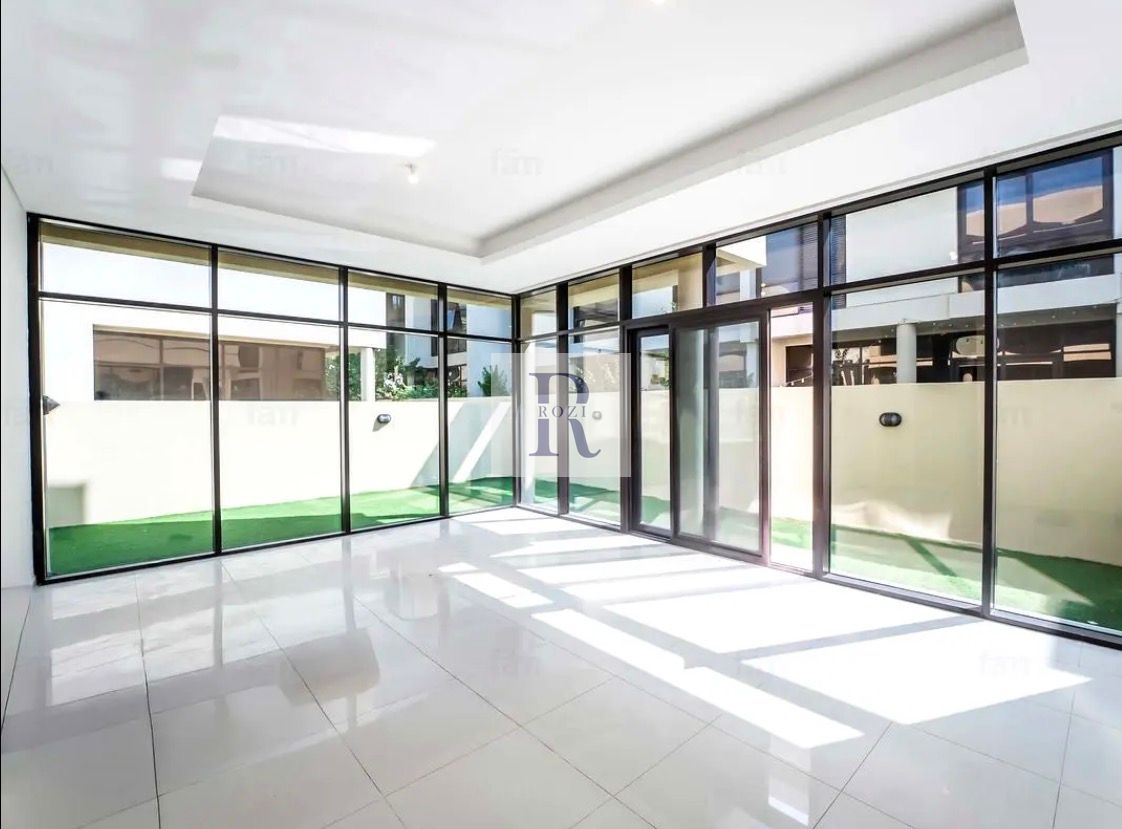 3Bed plus Maid - spacious layout - close to the Park