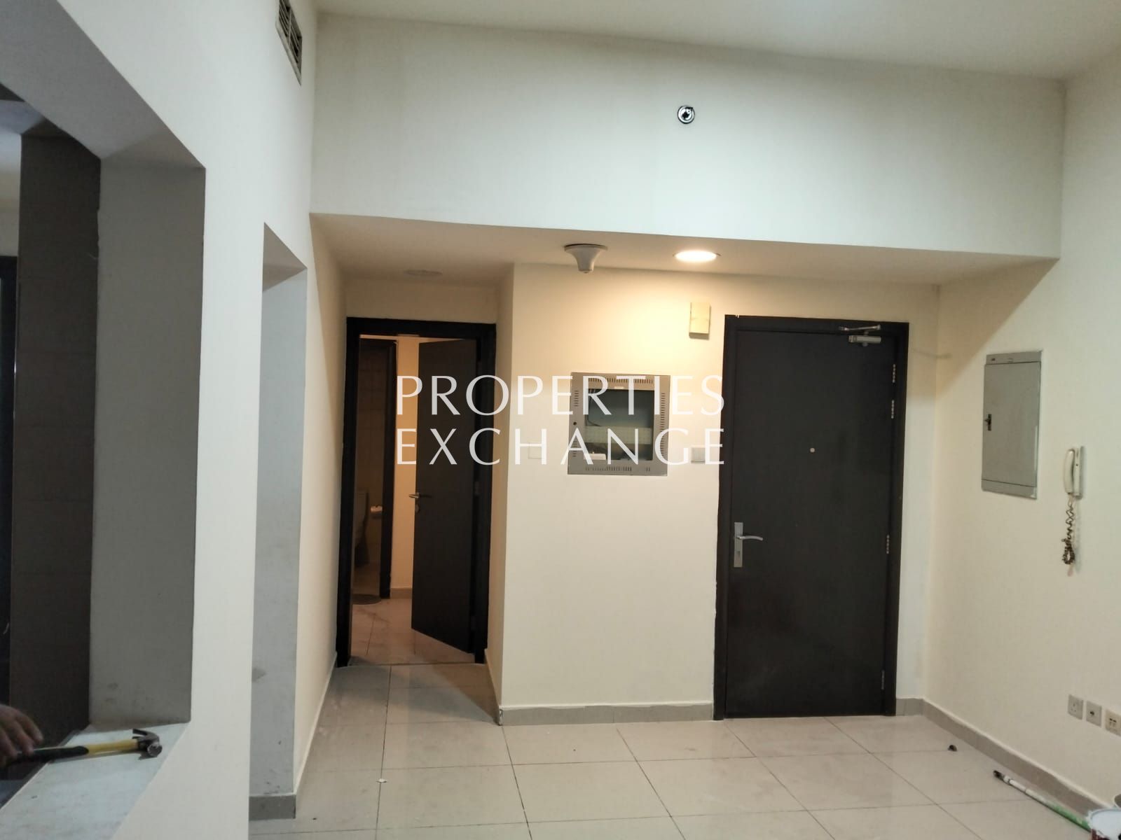 Vacant | Near Metro | Promenade | Ready to move in