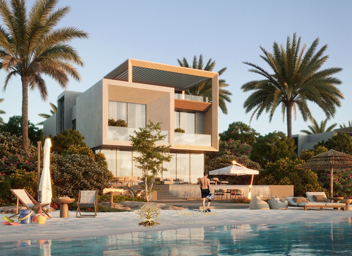 Ready 6BR Mansion | Private Beach Access | Freehold | Easy Plan