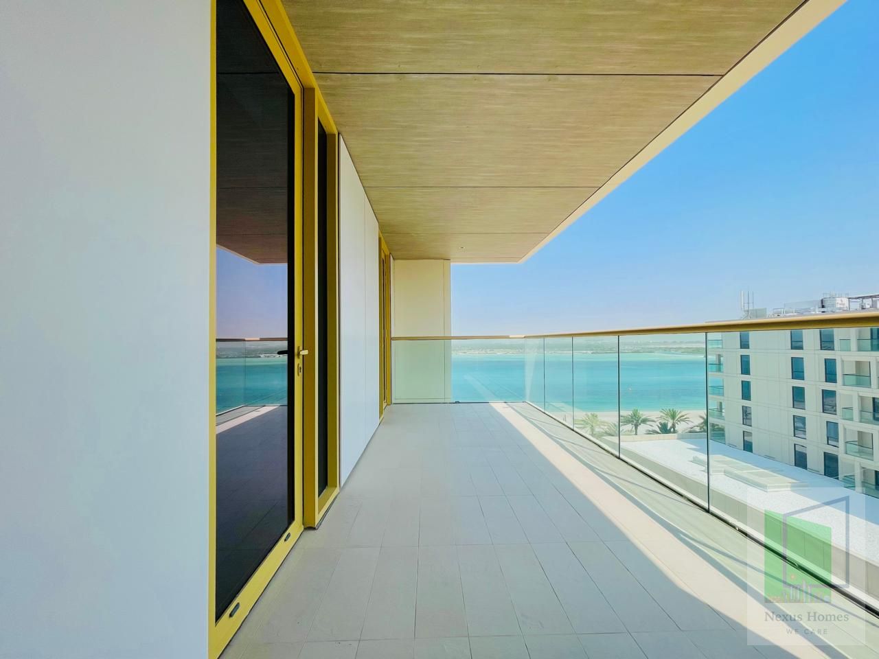 Beach Access | Balcony | Spacious | Luxurious |