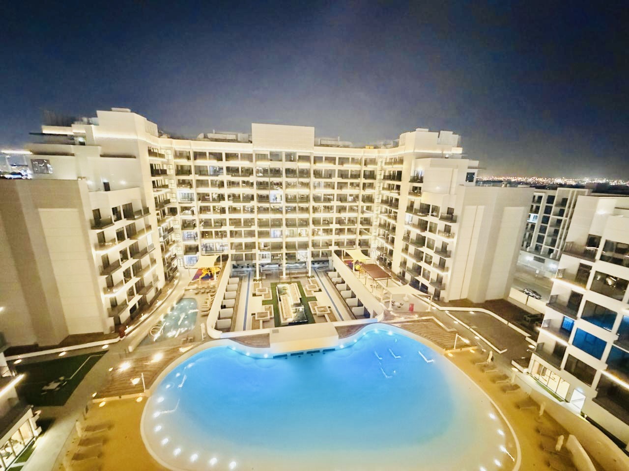 Brand New Amazing Pool View Studio // Resort Style Amenities // Call Now