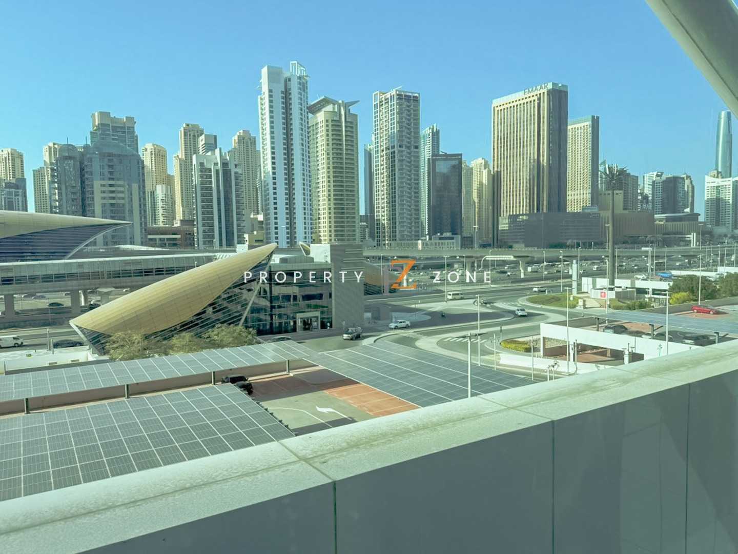 Next to Metro | Fitted Office I Investor Deal