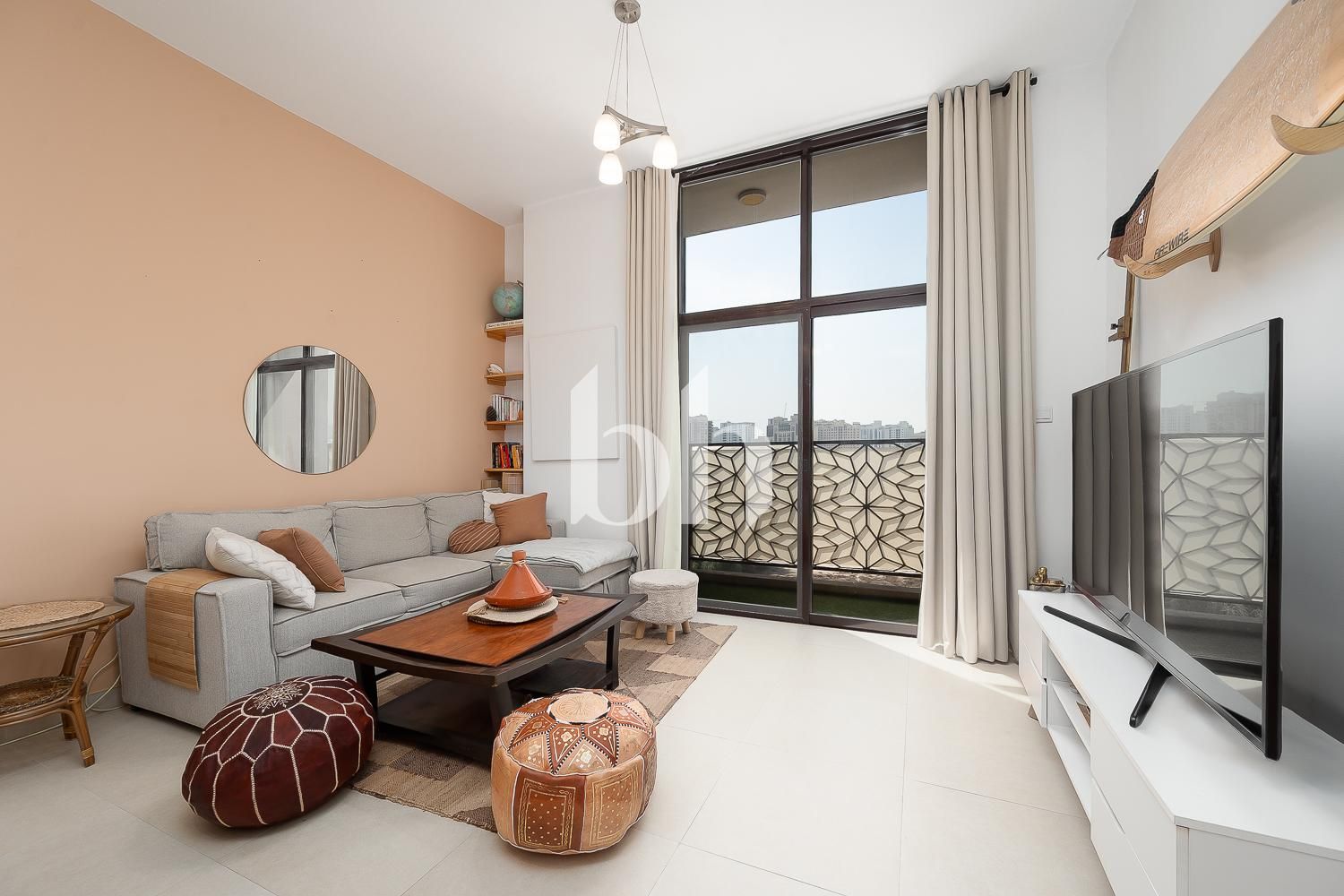 2 BR | Bright | Spacious | Fully furnished