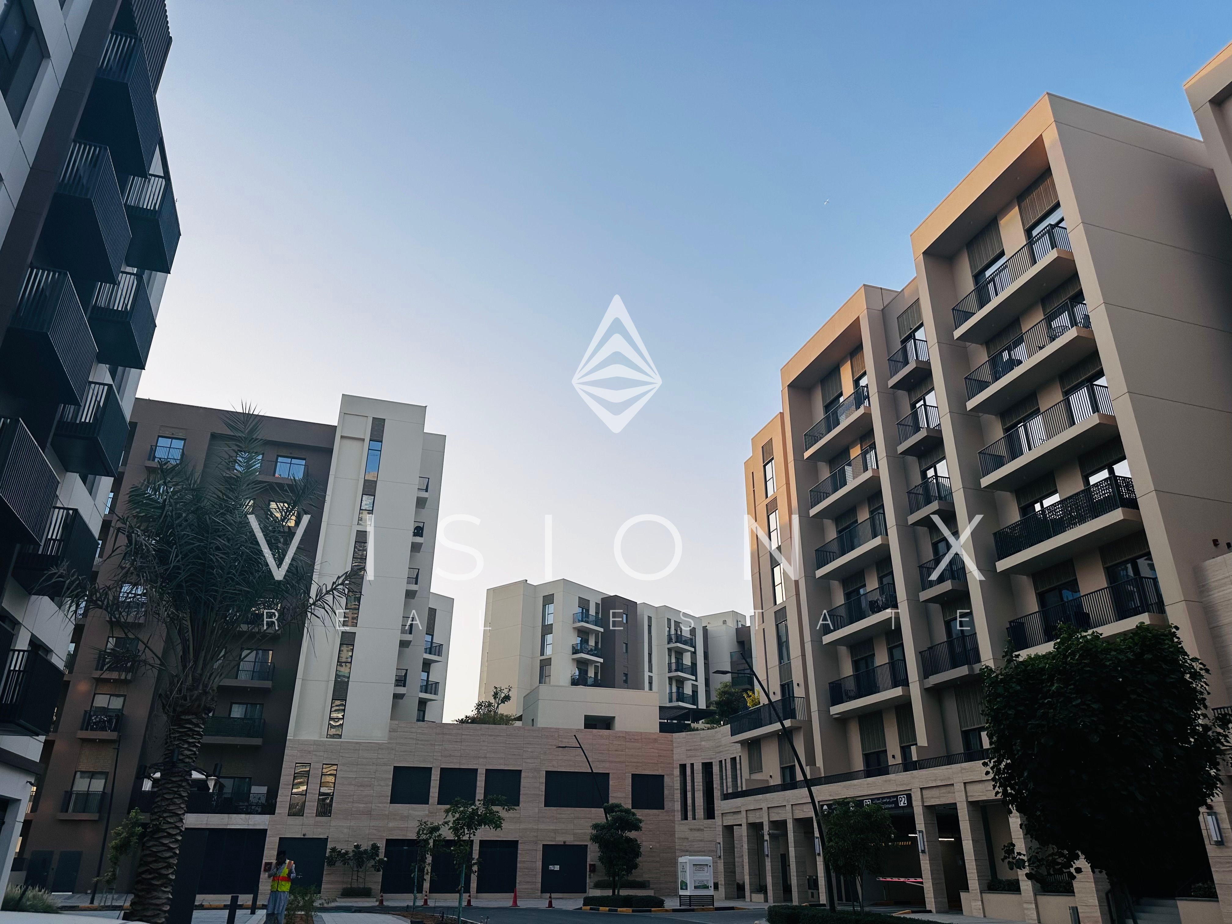 Cozy 1 BR | Ready | Scenic Views
