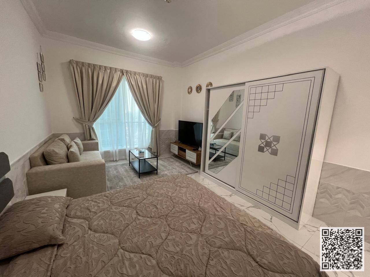 Luxury Studio Apartment with Sea View for Monthly Rent in Oasis Towers Experience luxury living with a stunning full sea view! Fully furnished St