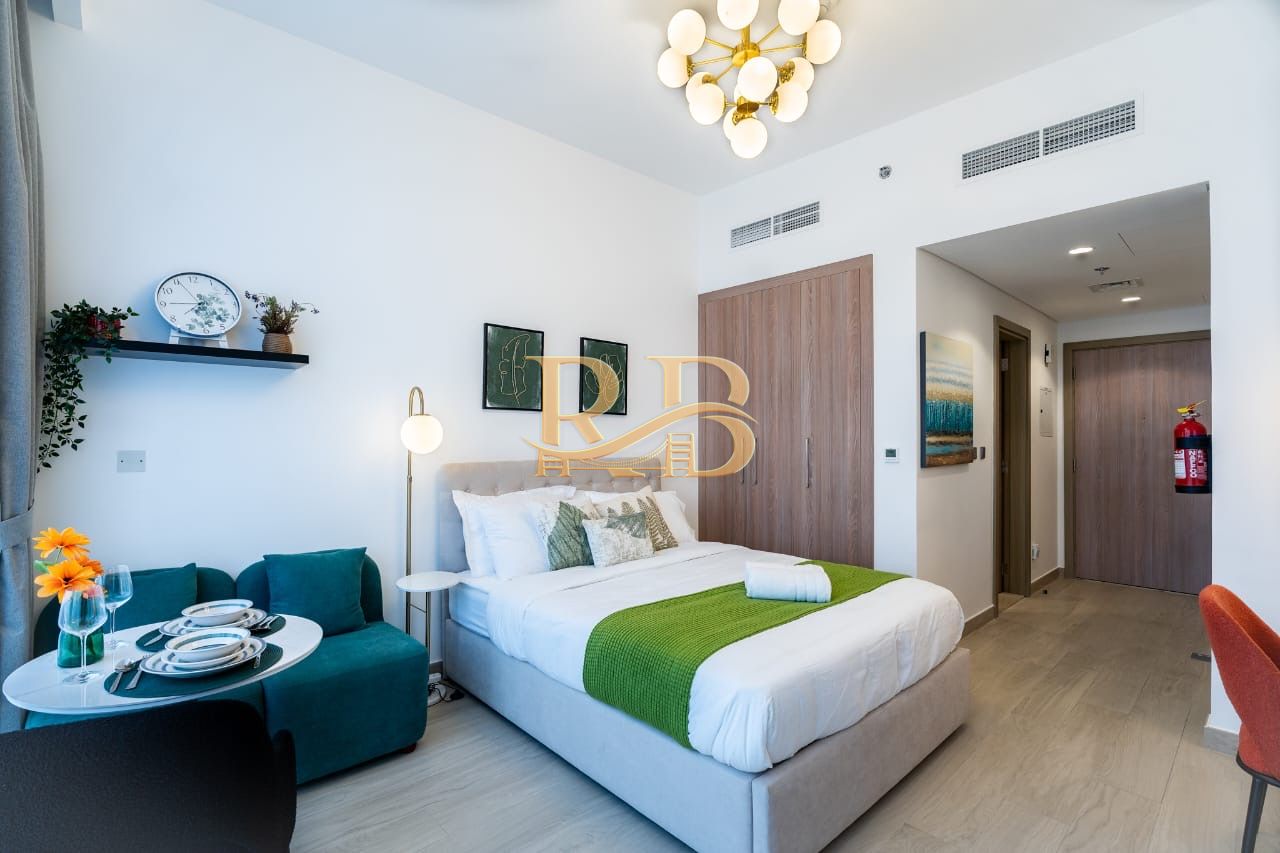 Cozy Furnished Studio || High Floor || Pool View || Ready to Move
